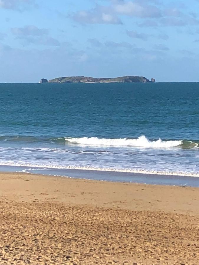 Le Cezembre, Au Pied De La Plage Σεν Μαλό Εξωτερικό φωτογραφία